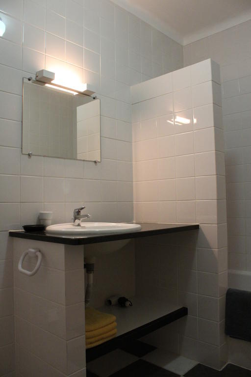 Filhas Do Mar Apartments サレマ 部屋 写真