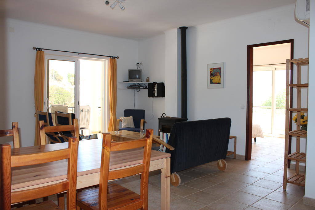Filhas Do Mar Apartments サレマ 部屋 写真